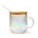 Tasse striée en verre iridescent